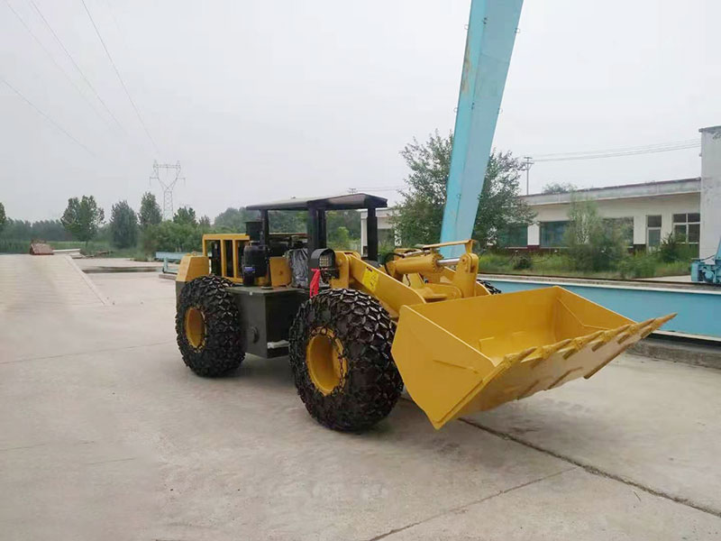 礦用防爆裝載機(jī)